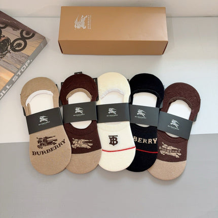 BURBERRY 26S NO-SHOW SOCKS 405313 (1 BOX)