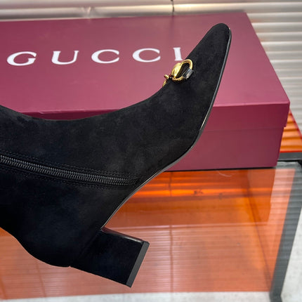 GUCCI 26S HORSEBIT KNEE-HIGH BOOTS 55 MM IN BLACK SUEDE