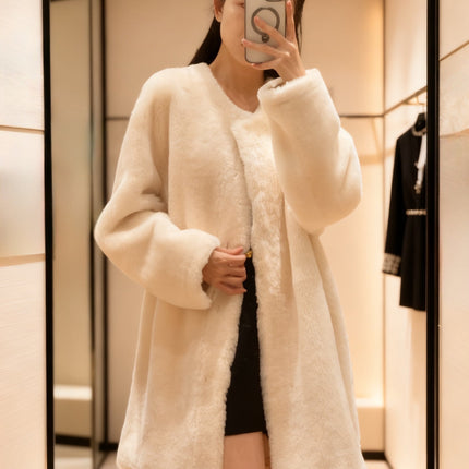 CHANEL 25S SHEEP FUR COAT 506