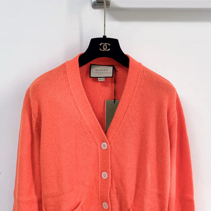 GUCCI 26S V-NECK KNIT CARDIGAN 575