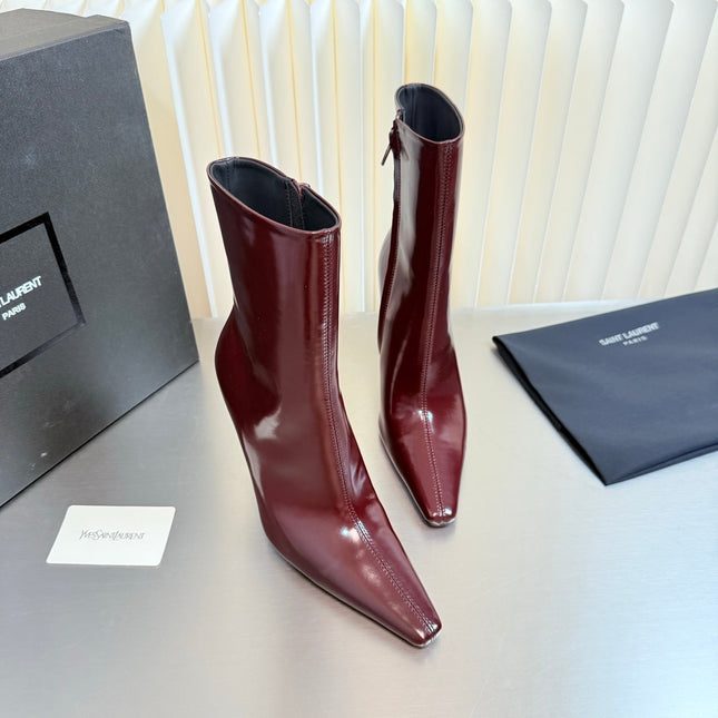 YSL 26S POINTED-TOE HEELED BOOTS 105 MM IN DARK RED SHINY CALFSKIN