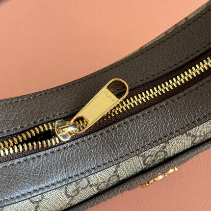 GG SUPREME SHOULDER BAG 20 BROWN IN CANVAS LOGO GOLD HARDWARE