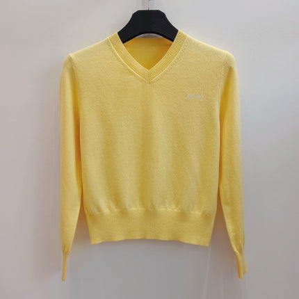 MIUMIU 26S V-NECK KNIT SWEATER 1569