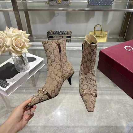 GUCCI 26S HORSEBIT ANKLE BOOTS 55 MM IN BEIGE GG CANVAS