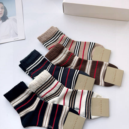 BURBERRY 26S ANKLE SOCKS 562521 (1 BOX)