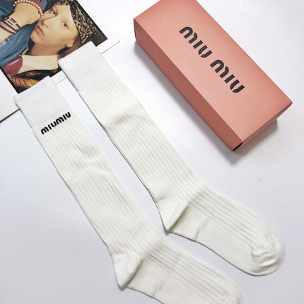 MIUMIU 26S CREW SOCKS 403652 (1 BOX)