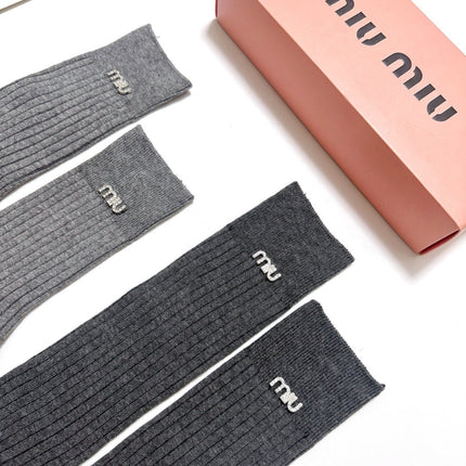 MIUMIU 26S CREW SOCKS 410302 (1 BOX)