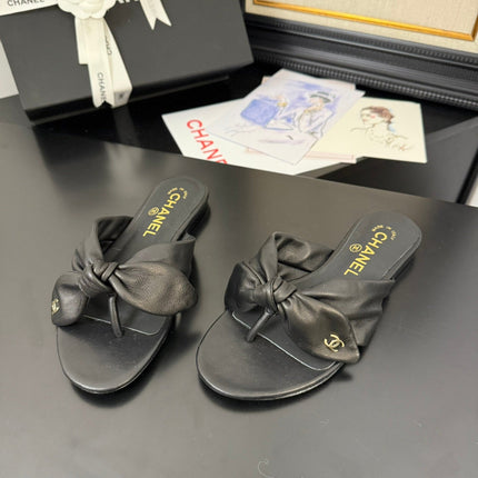 CC 25C Thong Sandal Bow Black Lambskin 233562