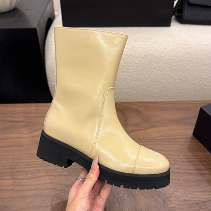 CHANEL 26S ANKLE BOOTS 45 MM IN BEIGE PATENT LEATHER ROUNDED TOE