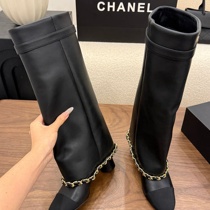 CHANEL 26S TALL BOOTS 60 MM IN BLACK CALFSKIN TALL BOOTS WITH GOLD TONE CHAIN DETAIL