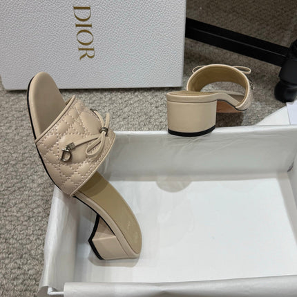 DIOR 26S HEELED MULES 45 MM IN BEIGE QUILTED LAMBSKIN SILVER HARDWARE
