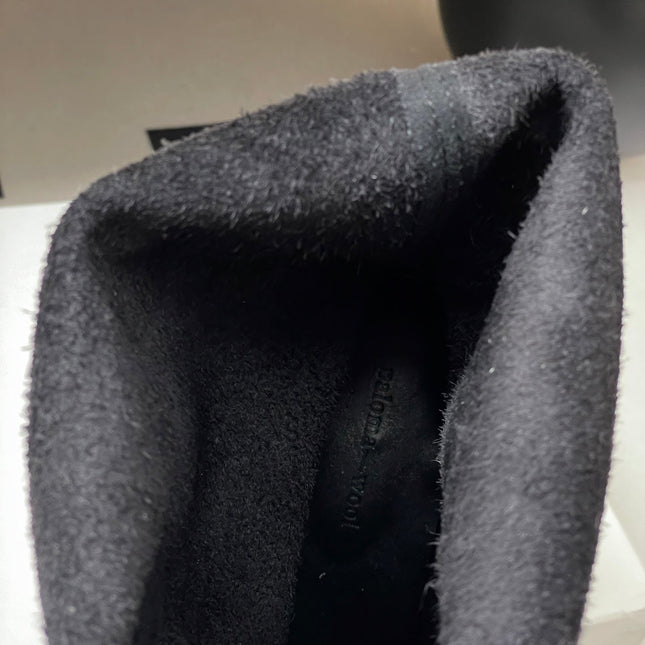 ALO 25S PALOMA WOOL TIERED BOOTS IN BLACK LAMBSKIN WITH STUD