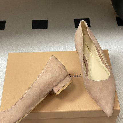 GIANVITO ROSSI 26S FLATS IN NUDE SUEDE