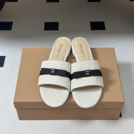 GIANVITO ROSSI 26S SLIDES IN LIGHT BEIGE AND BLACK FABRIC