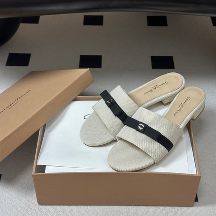 GIANVITO ROSSI 26S SLIDES IN LIGHT BEIGE AND BLACK FABRIC