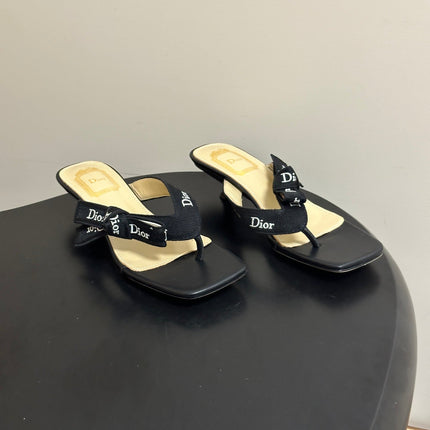DIOR 26S HIGH-HEEL THONG SANDAL 30MM IN BLACK EMBROIDERED CANVAS AND CALFSKIN