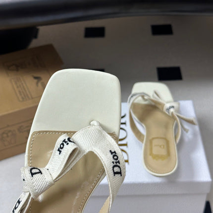 DIOR 26S HIGH-HEEL THONG SANDAL 30MM IN IVORY WHITE EMBROIDERED CANVAS AND CALFSKIN