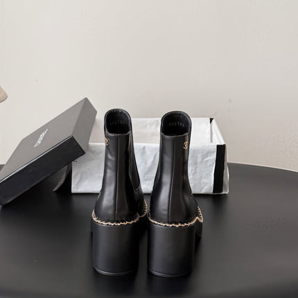 CHANEL 26S CHELSEA ANKLE BOOTS 70 MM IN BLACK CALFSKIN