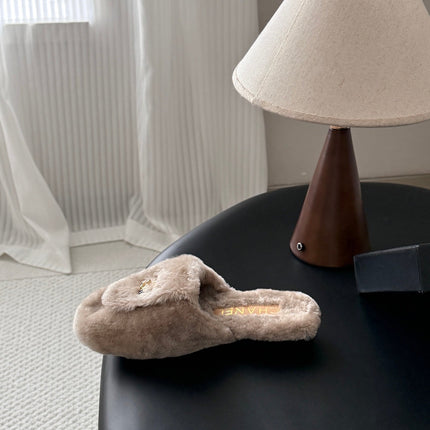 CHANEL 26S MULES IN BEIGE SHEARLING LINING