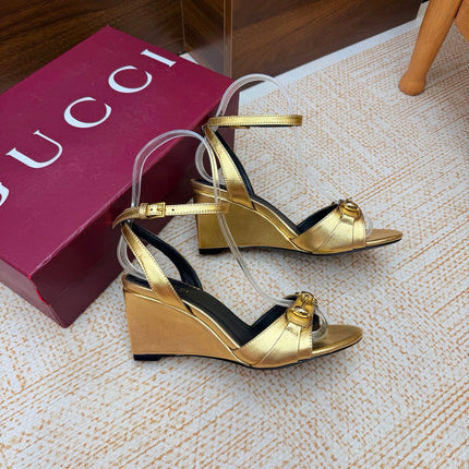 GUCCI 26S WEDGE SANDALS 80 MM IN GOLD CALFSKIN