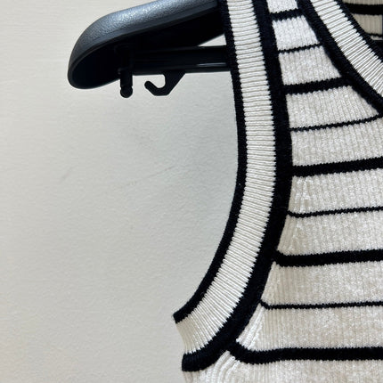 CHANEL 26S SLEEVELESS KNIT TOP 1614