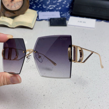 DIOR 26S OVERSIZED SQUARE FRAME IN METAL 500373