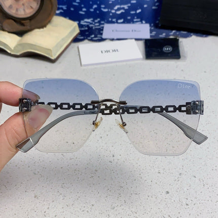 DIOR 26S SQUARE FRAME IN METAL 502861