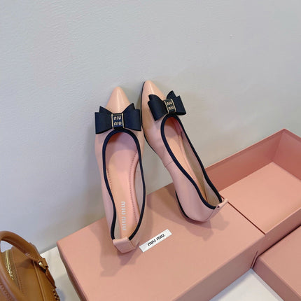 MIUMIU 26S BALLET FLATS IN LIGHT PINK CALFSKIN WITH BOW