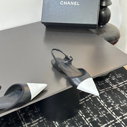 CHANEL 26S FLAT POINTED-TOE SLINGBACKS  IN BLACK AND WHITE LAMBSKIN