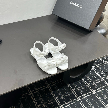 CHANEL 26S BOW SANDALS IN WHITE CALFSKIN