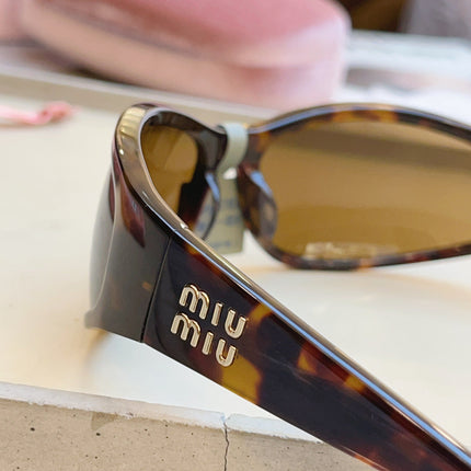 MIUMIU 26S OVERSIZE RECTANGULAR FRAME IN ACETATE 426263