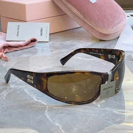 MIUMIU 26S OVERSIZE RECTANGULAR FRAME IN ACETATE 426263
