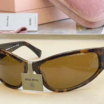 MIUMIU 26S OVERSIZE RECTANGULAR FRAME IN ACETATE 426263