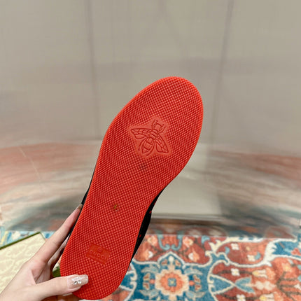 GUCCI 26S SCREENER SNEAKER IN BLACK AND RED GG CANVAS