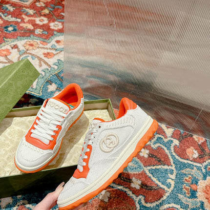 GUCCI 26S SNEAKERS IN WHITE MESH FABRIC AND ORANGE CALFSKIN
