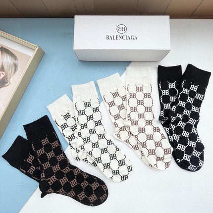 BALENCIAGA 26S CREW SOCKS 507857 (1 BOX)