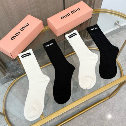 MIUMIU 26S CREW SOCKS 412422 (1 BOX)
