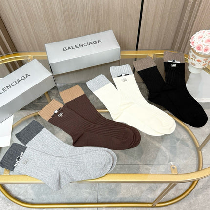BALENCIAGA 26S CREW SOCKS 423057 (1 BOX)