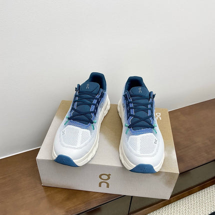 LOEWE 26S CLOUDTILT SNEAKER IN BLUE IVORY RECYCLED POLYESTER