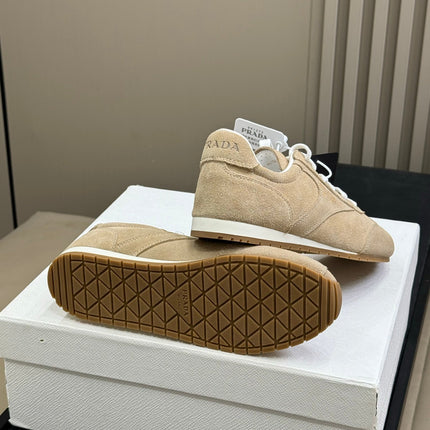 PRADA 25S SNEAKER IN BEIGE SUEDE STYLE 10
