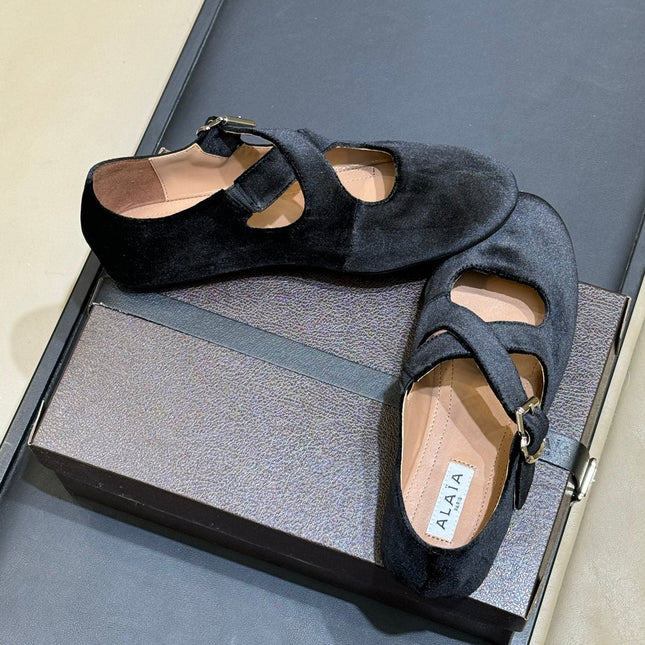 ALAIA 26S MARY JANE BALLET FLATS IN BLACK VELVET