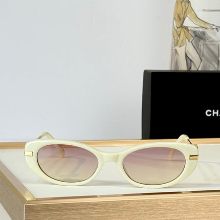 CHANEL 26S OVAL FRAME IN ACETATE 404530