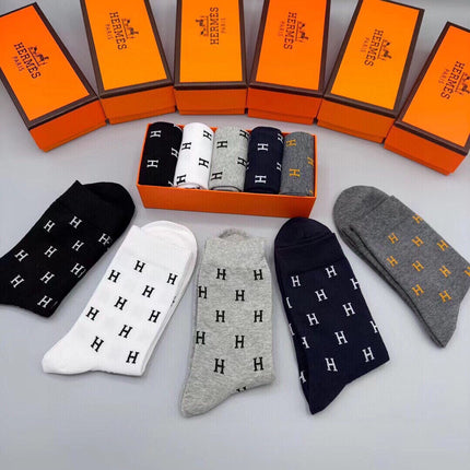 HERMES 26S CREW SOCKS 494831 (1 BOX)