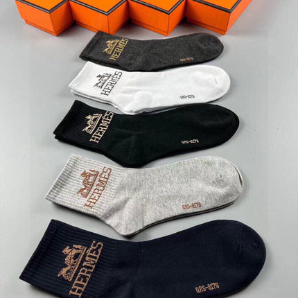 HERMES 26S CREW SOCKS 111942 (1 BOX)