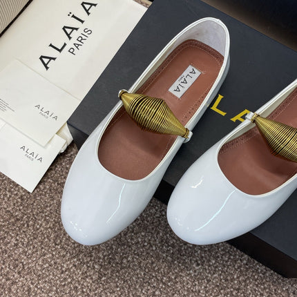 ALAIA BALLET SHOES 25S IN WHITE PATENT LEATHER WITH GOLD HARDWARE