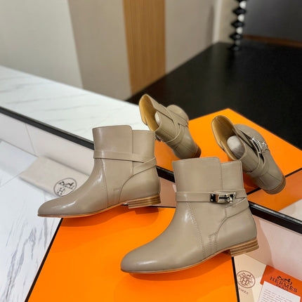 HM 26S NEO ANKLE BOOTS IN GREYISH BEIGE CALFSKIN